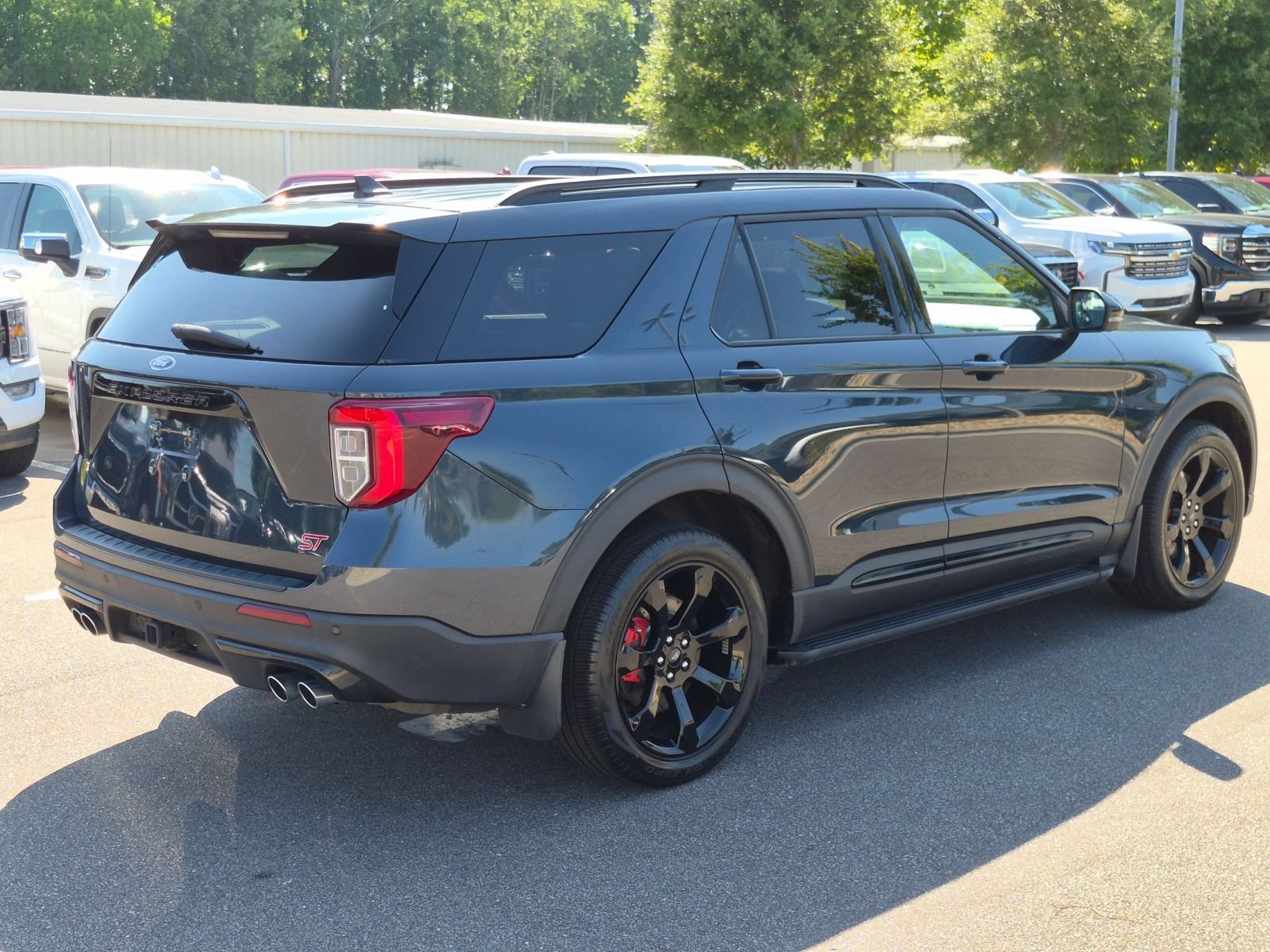 Used 2023 Ford Explorer ST w/ Equipment Group 401A AWD/4WD image 3