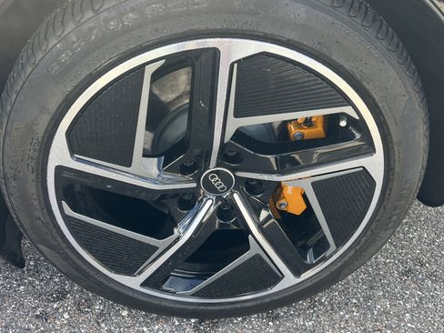 Used 2023 Audi RS e-tron GT w/ Carbon Performance Package image 36