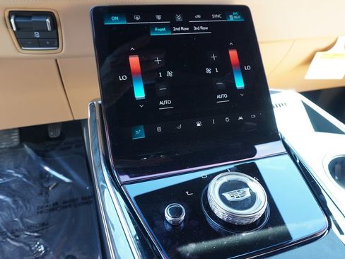 New 2025 Cadillac Escalade IQ Luxury 2 image 18