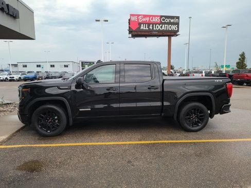 Used 2023 GMC Sierra 1500 Elevation AWD/4WD image 4