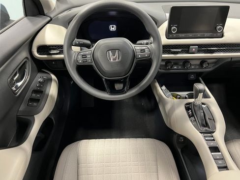 Certified 2024 Honda HR-V LX image 23