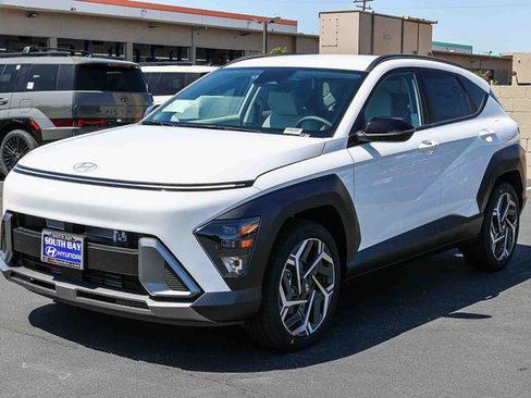 New 2026 Hyundai Kona SEL Premium FWD image 3