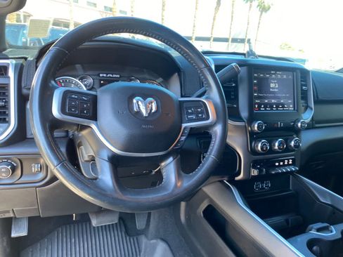 Used 2021 RAM 2500 Big Horn w/ Night Edition AWD/4WD image 10