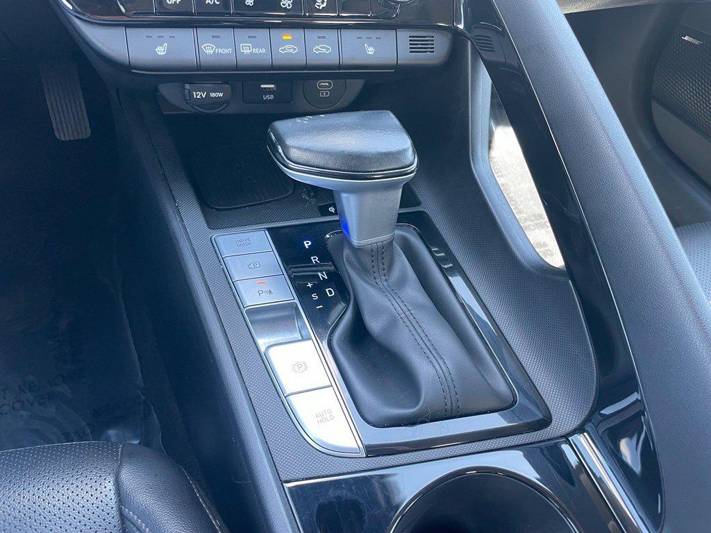 Used 2024 Hyundai Elantra Limited FWD image 13