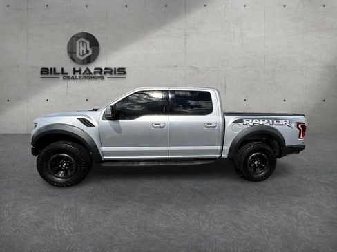 Used 2017 Ford F150 Raptor w/ Equipment Group 802A Luxury AWD/4WD image 9