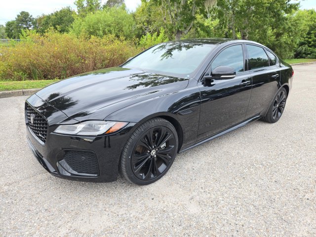 Used 2024 Jaguar XF R-Dynamic SE AWD/4WD image 1