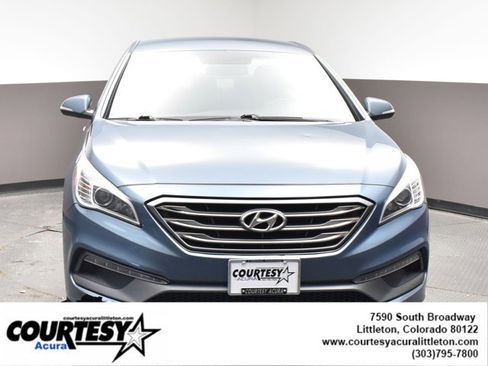Used 2015 Hyundai Sonata Sport w/ Option Group 03 image 2