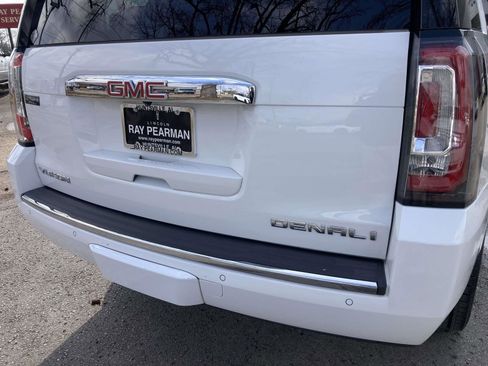 Used 2016 GMC Yukon Denali w/ Open Road Package image 4