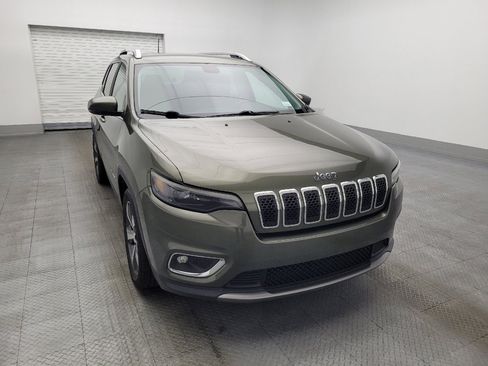 Used 2019 Jeep Cherokee Limited image 14
