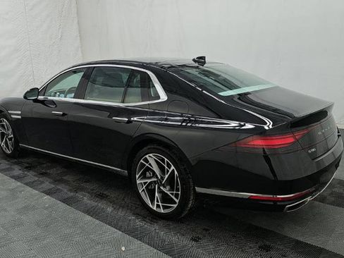 Used 2024 Genesis G90 3.5T image 4