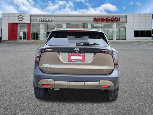 New 2026 Nissan Kicks SR FWD image 5