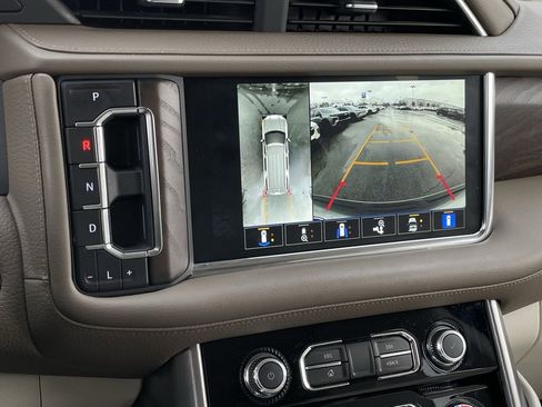 Used 2022 GMC Yukon Denali image 18