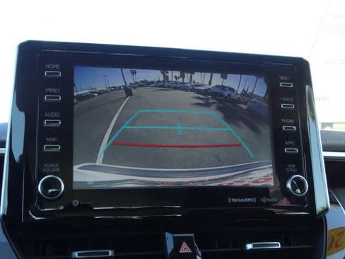 Used 2021 Toyota Corolla XLE image 29