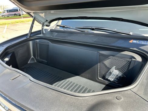 Used 2025 Rivian R1T Adventure image 21