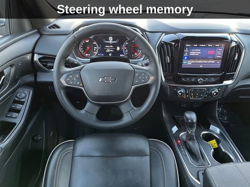 Used 2022 Chevrolet Traverse Premier w/ Redline Edition image 20