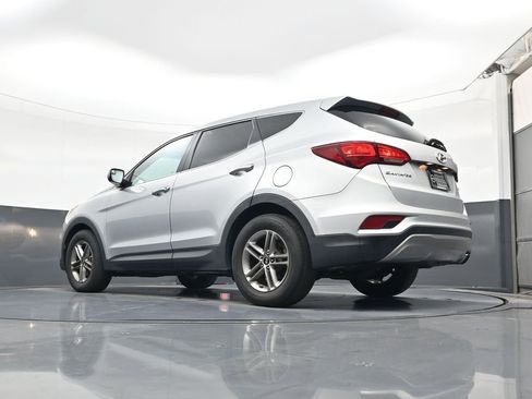 Used 2017 Hyundai Santa Fe Sport FWD image 21