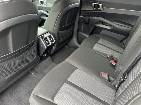 New 2026 Kia Sorento LX image 12