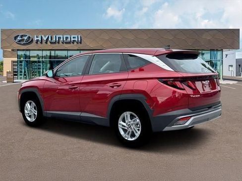 New 2026 Hyundai Tucson SE image 4
