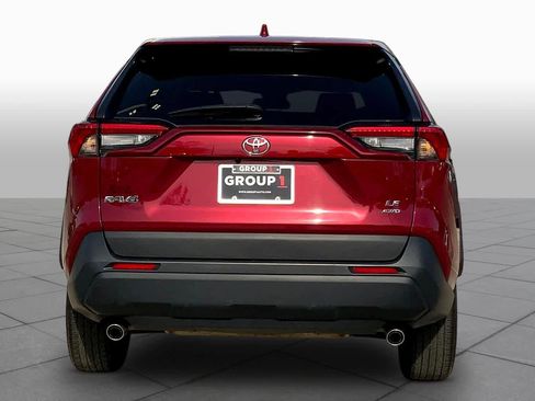 Used 2024 Toyota RAV4 LE image 5