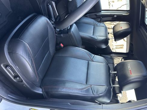 Used 2021 Toyota Tacoma TRD Pro AWD/4WD image 20