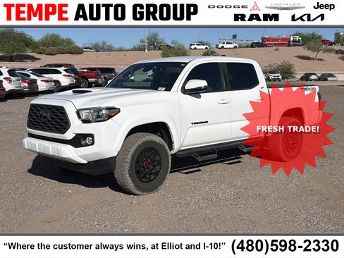 Used 2022 Toyota Tacoma TRD Sport w/ Technology Package image 1