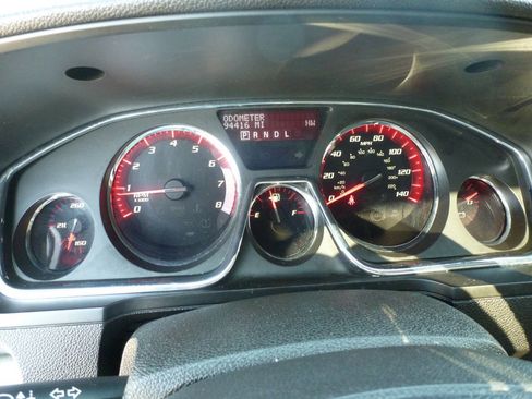 Used 2015 GMC Acadia SLE AWD/4WD image 16