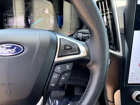 Used 2023 Ford Edge SEL w/ Convenience Package AWD/4WD image 19