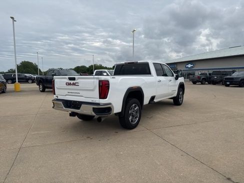Used 2025 GMC Sierra 2500 SLT AWD/4WD image 7