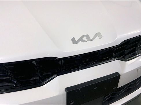 Used 2025 Kia K5 LXS FWD image 28