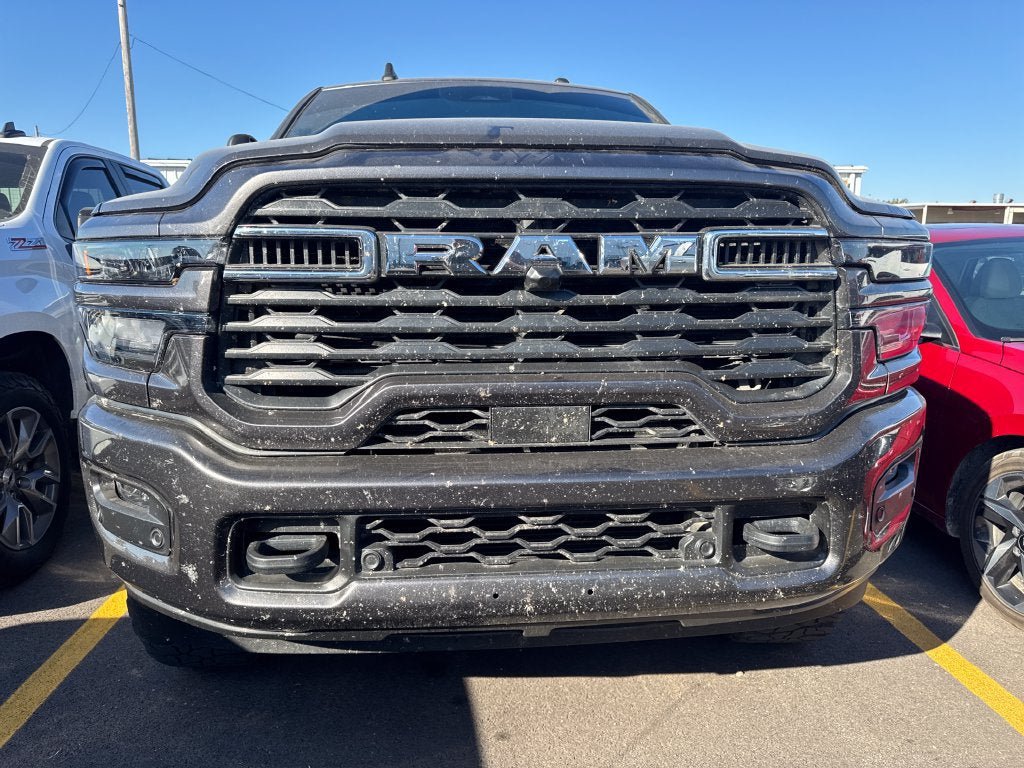 Used 2025 RAM 2500 Big Horn AWD/4WD image 2