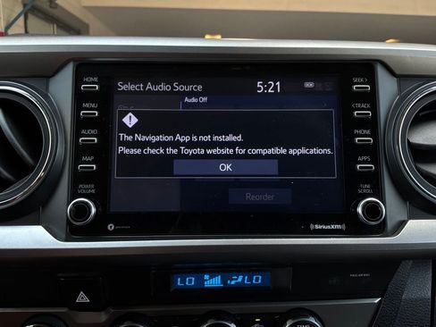 Used 2023 Toyota Tacoma SR5 AWD/4WD image 29