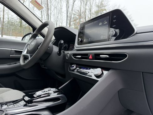 Used 2020 Hyundai Sonata SEL w/ Cargo Package image 35