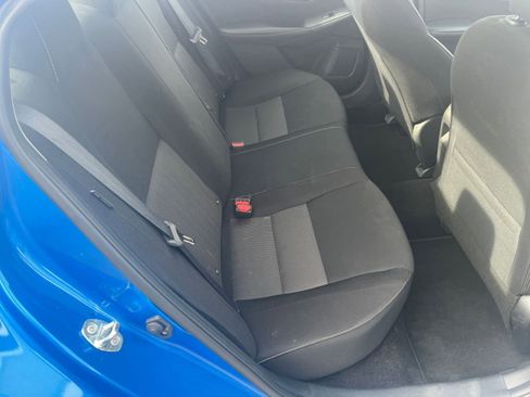 Used 2025 Nissan Sentra SV FWD image 36