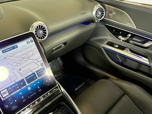 Certified 2023 Mercedes-Benz SL 43 AMG image 21