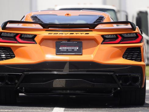Used 2024 Chevrolet Corvette Stingray Premium Cpe w/ Z51 Performance Package RWD image 47