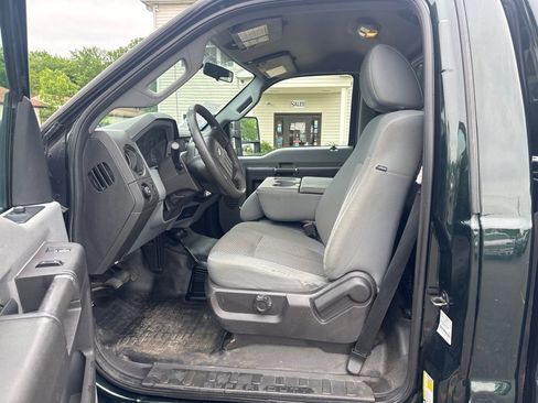 Used 2012 Ford F250 XL w/ PWR Equipment Group AWD/4WD image 9