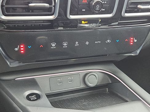 New 2026 Nissan Sentra SR image 16