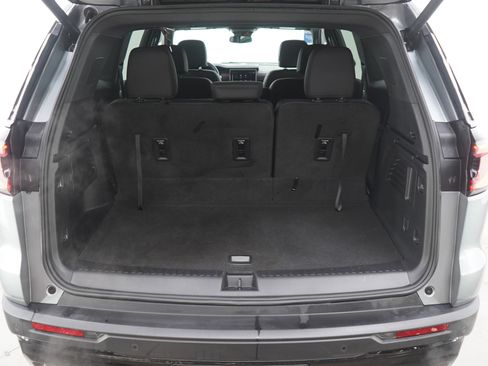 Used 2024 GMC Acadia AT4 w/ LPO, Floor Liner Package image 17