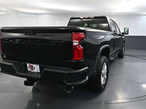 Used 2022 Chevrolet Silverado 2500 High Country w/ Z71 Off-Road Package AWD/4WD image 7
