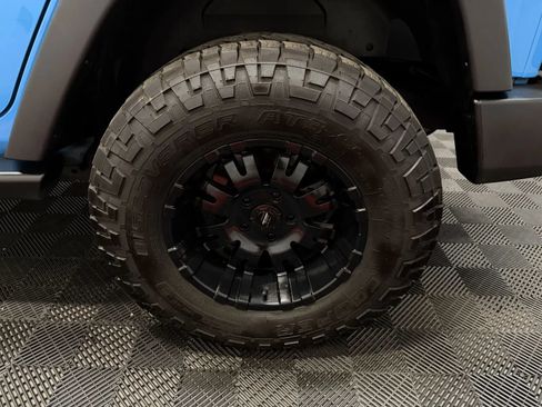 Used 2018 Jeep Wrangler Unlimited Sport S AWD/4WD image 19
