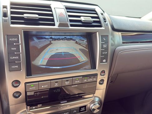 Used 2019 Lexus GX 460 Premium AWD/4WD image 18