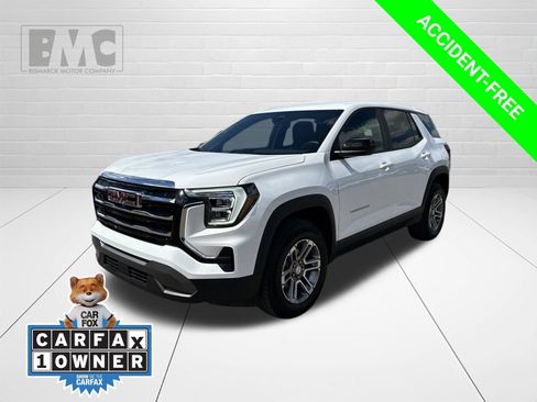 Used 2026 GMC Terrain Elevation AWD/4WD image 1