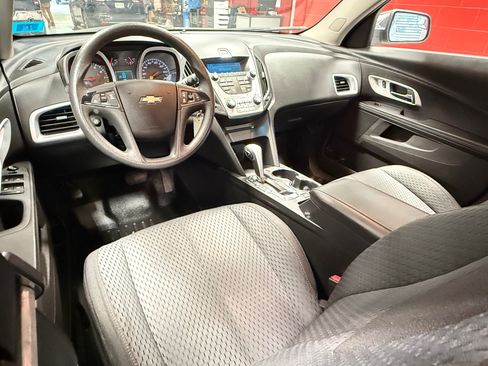 Used 2012 Chevrolet Equinox LS FWD image 19