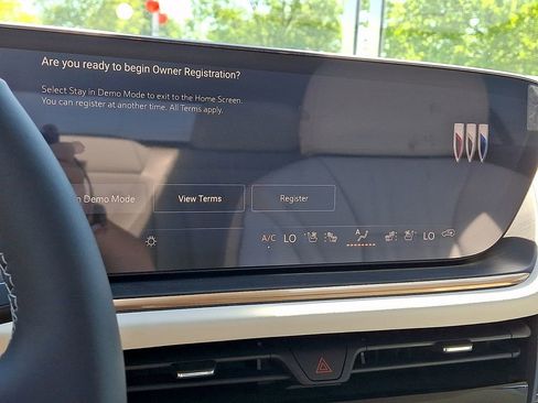 New 2026 Buick Envision Avenir AWD/4WD image 13