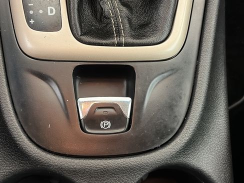 Used 2016 Jeep Cherokee Latitude image 28