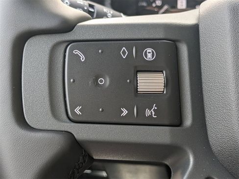 New 2025 Land Rover Defender 130 S image 20