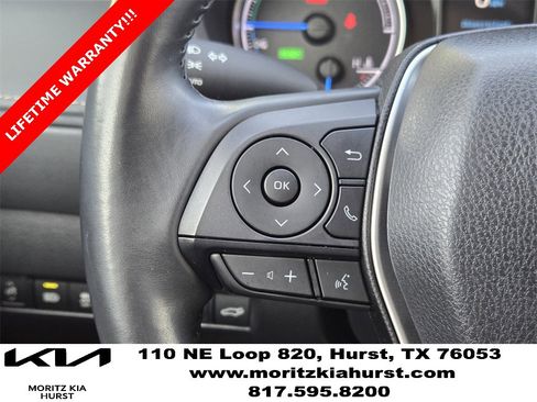 Used 2021 Toyota Venza LE image 28