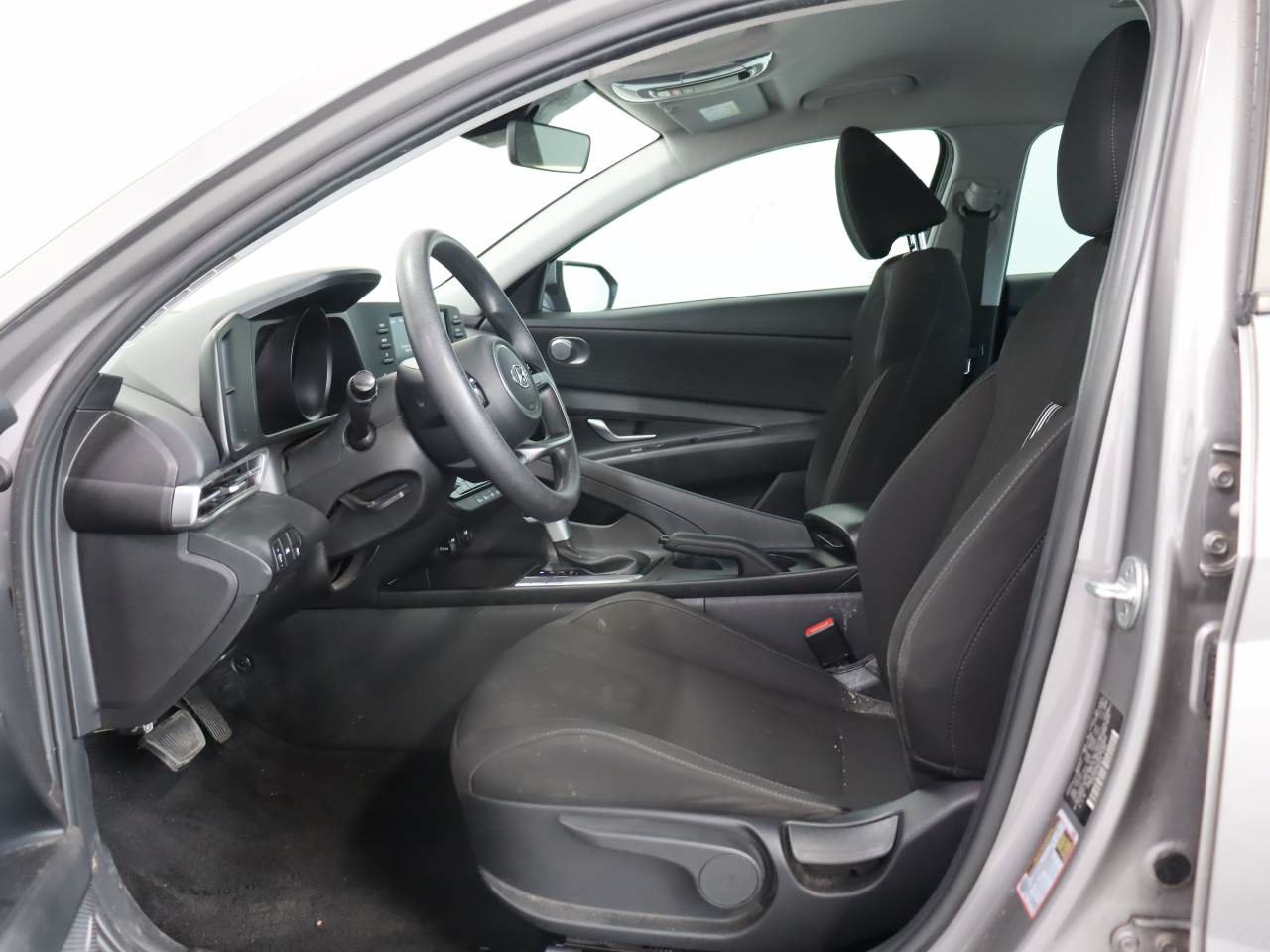 Used 2023 Hyundai Elantra SEL FWD image 10