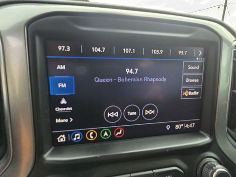 Used 2019 Chevrolet Silverado 1500 LTZ AWD/4WD image 17