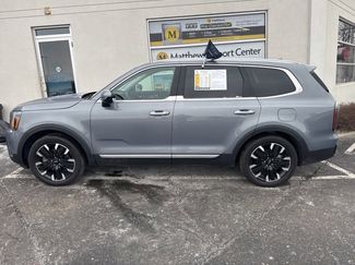 Certified 2024 Kia Telluride SX Prestige w/ Towing Package video 2
